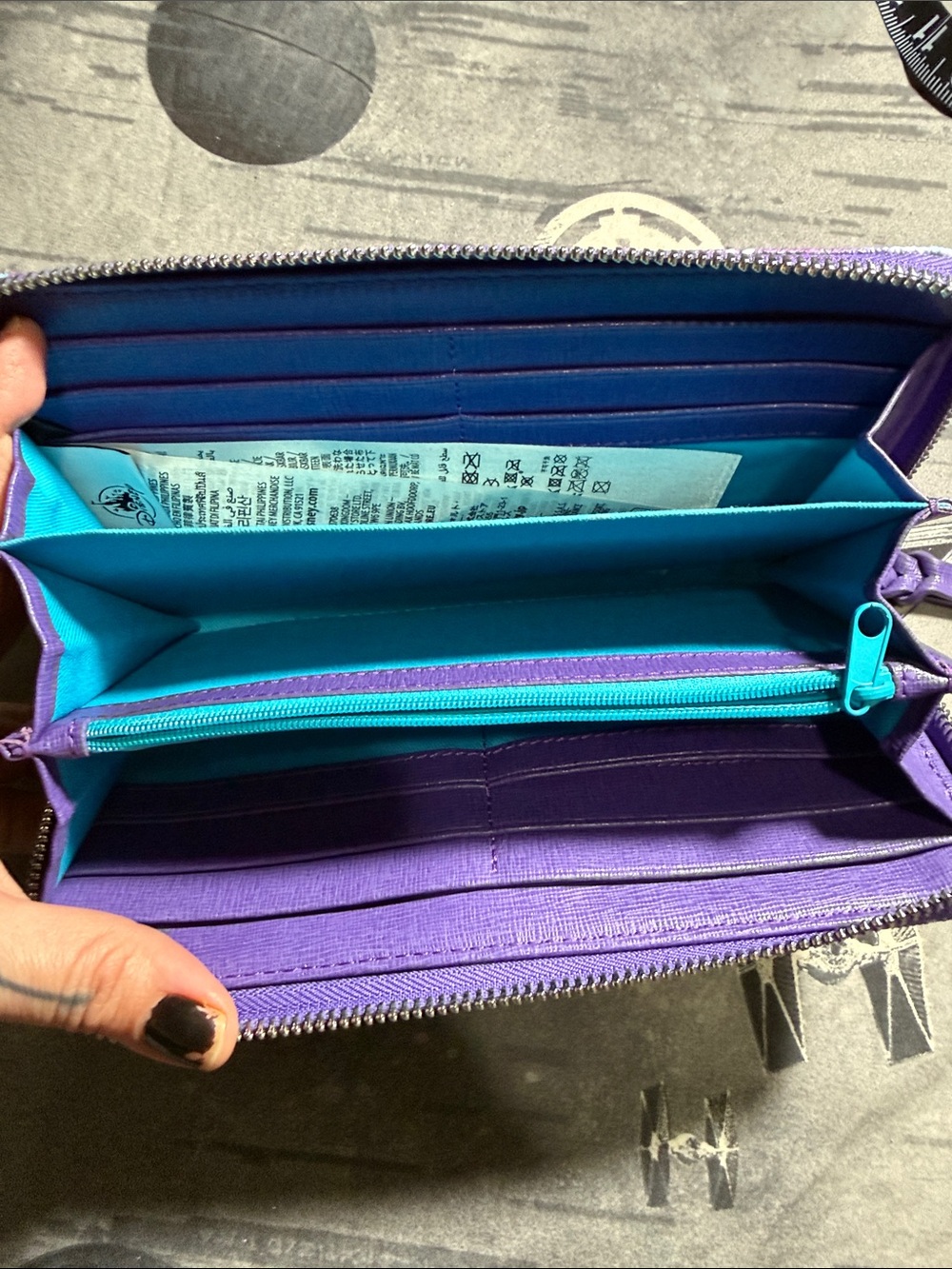 DOONEY AND BOURKE JOEY CHOU DISNEYLAND WALLET CLUTCH - Picture 4 of 8